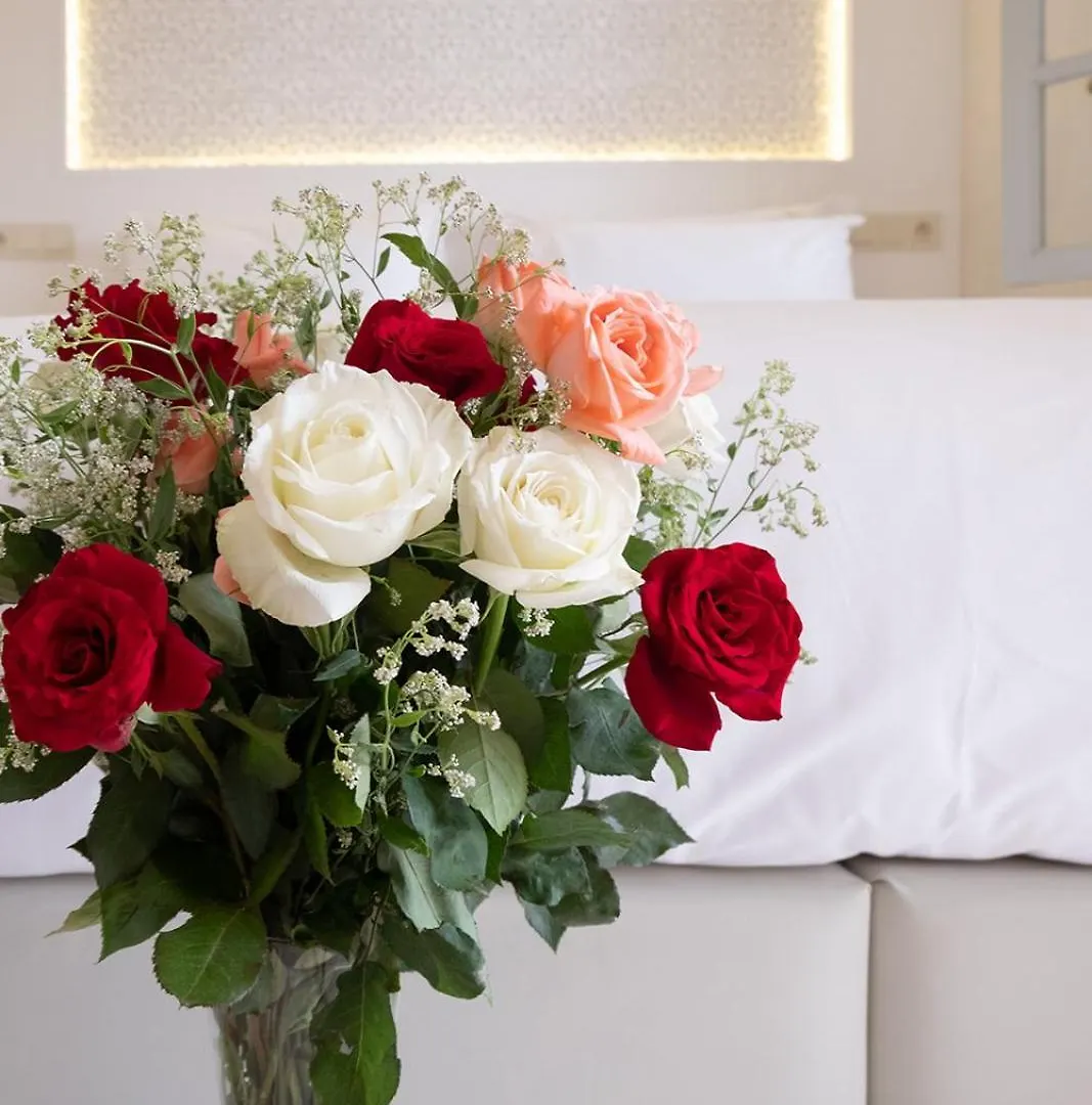 Luxe Nomade Marrakech & Spa Marrakesh Riad